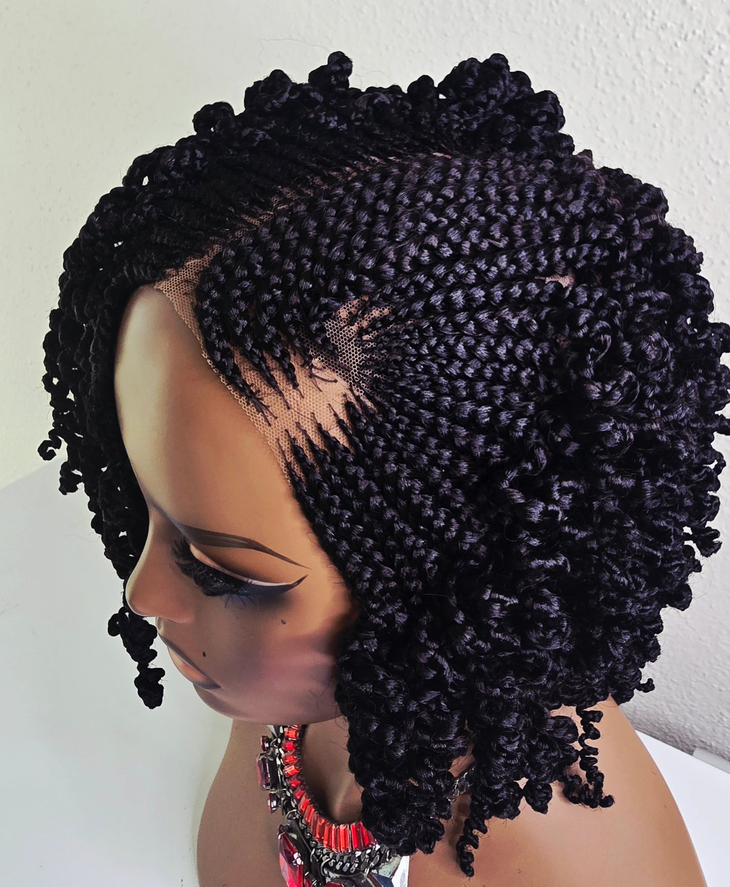 Black Side Part Synthetic Wig with 360 Full Lace for Elegant Ladies Pre-Styled for Effortless Beauty
