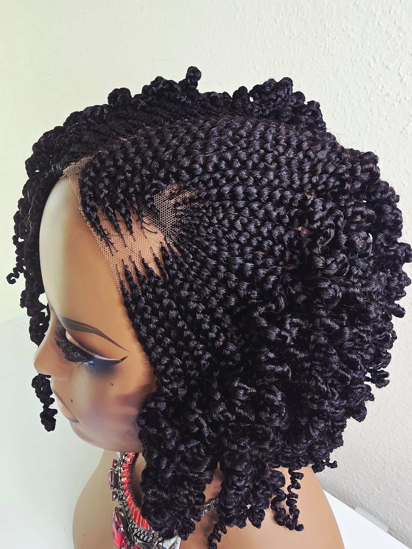 Black Side Part Synthetic Wig with 360 Full Lace for Elegant Ladies Pre-Styled for Effortless Beauty