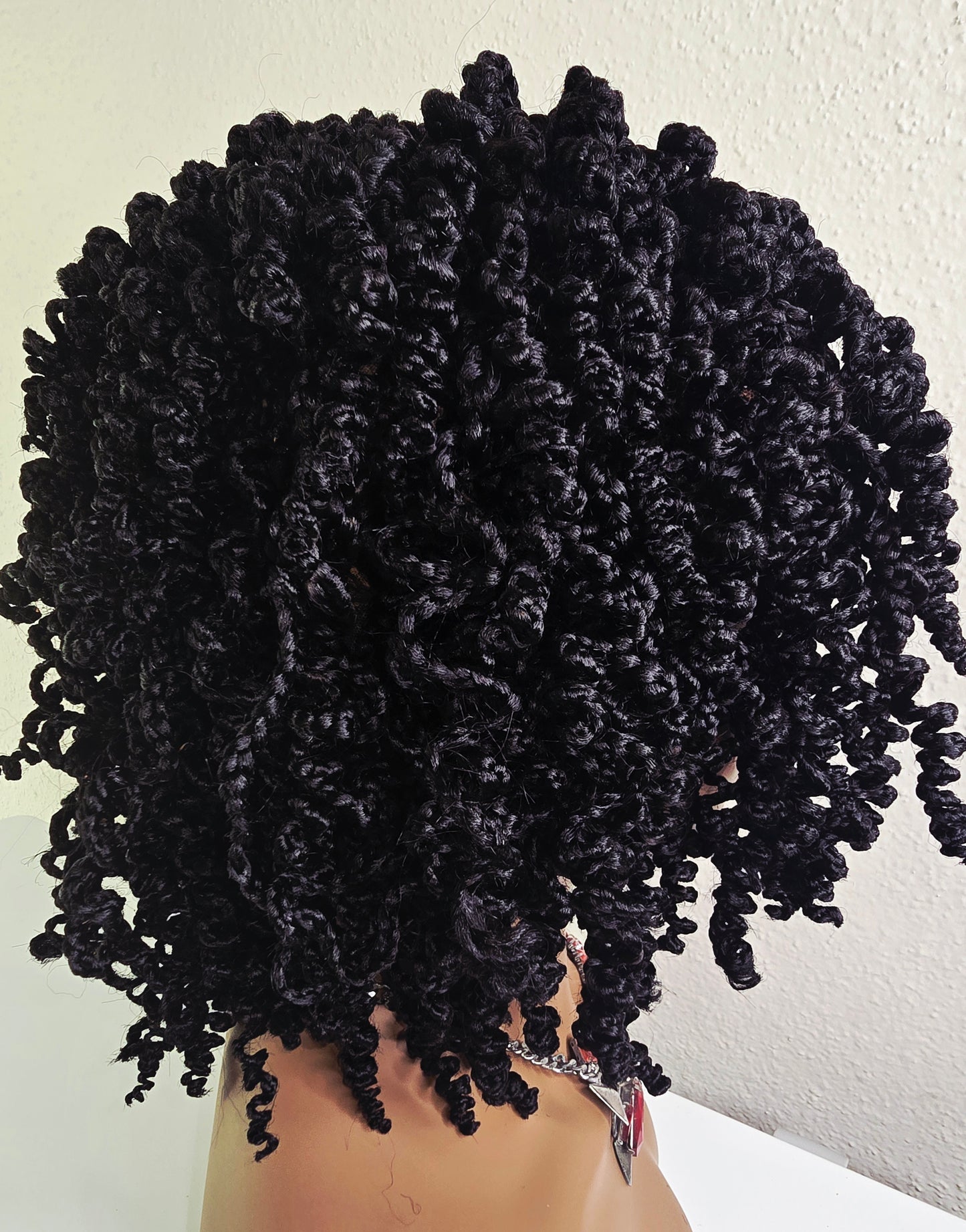 Black Side Part Synthetic Wig with 360 Full Lace for Elegant Ladies Pre-Styled for Effortless Beauty