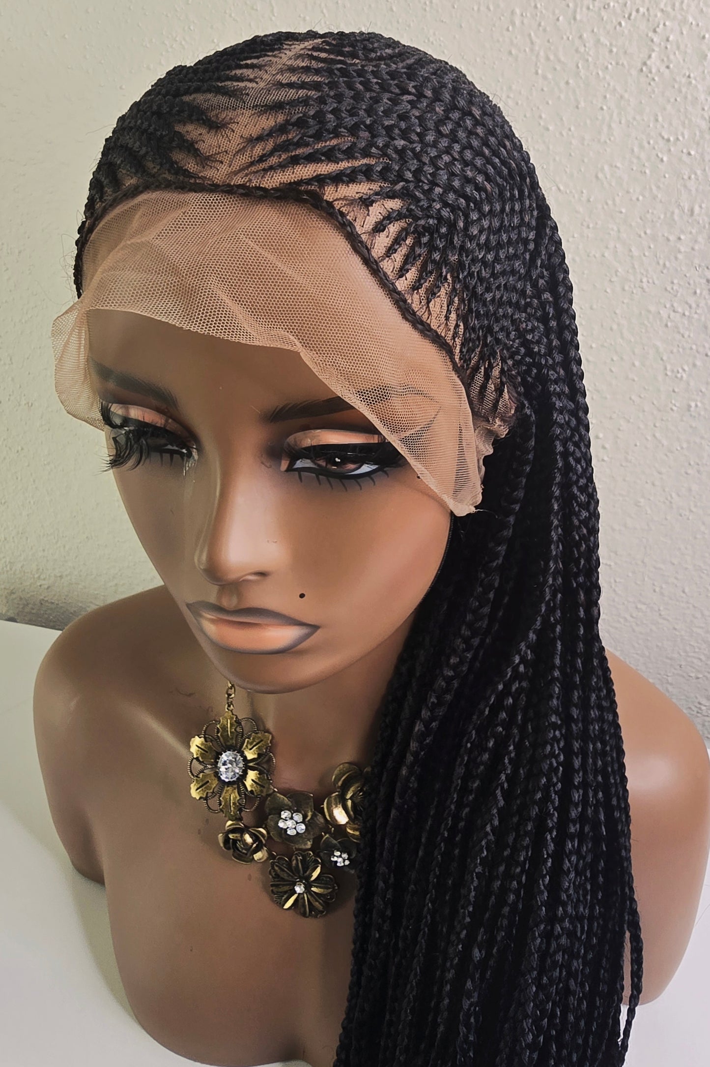 Black 36inches Synthetic Braided Wig for Classic Ladies with Natural Look and Comfortable Fit