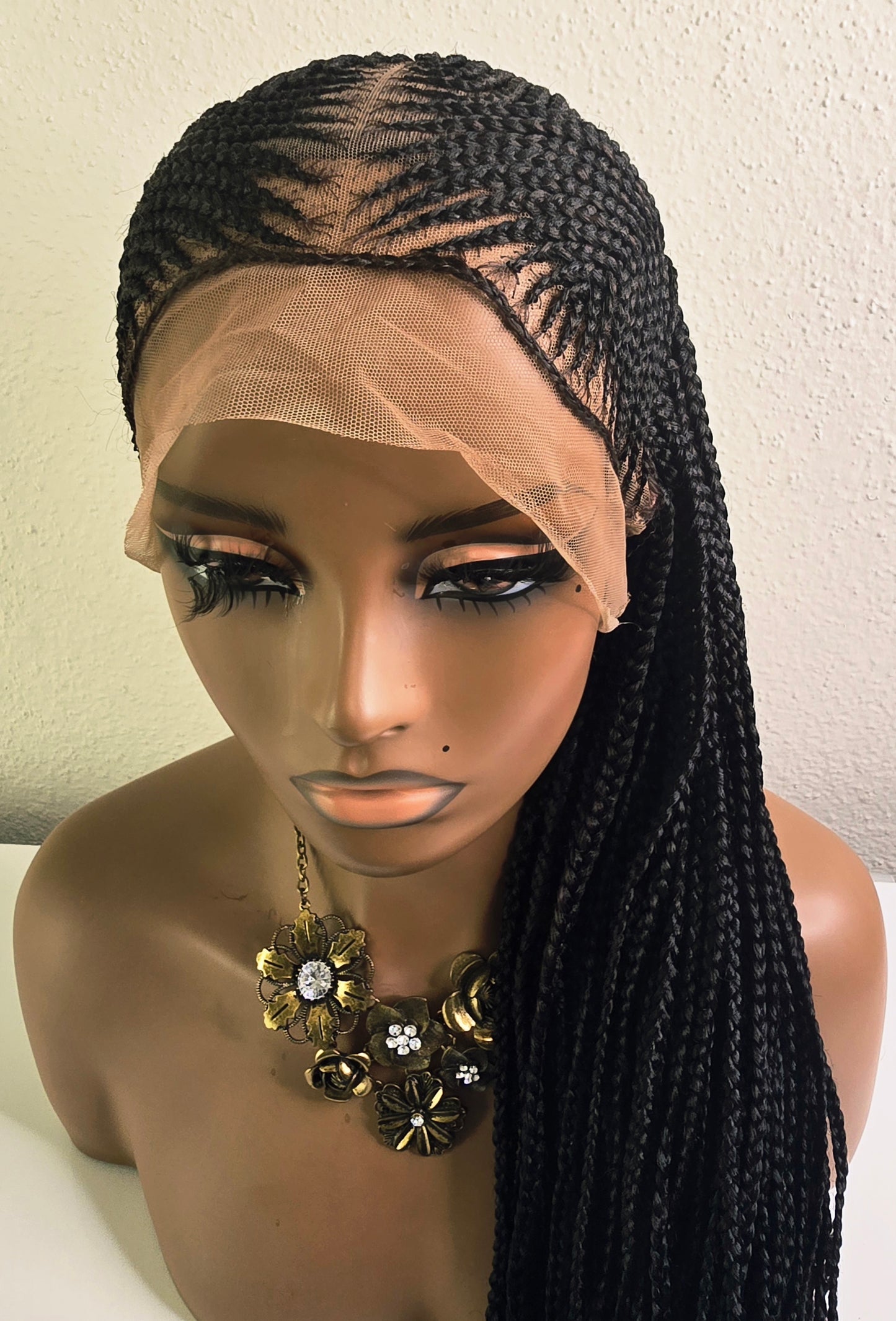 Black 36inches Synthetic Braided Wig for Classic Ladies with Natural Look and Comfortable Fit