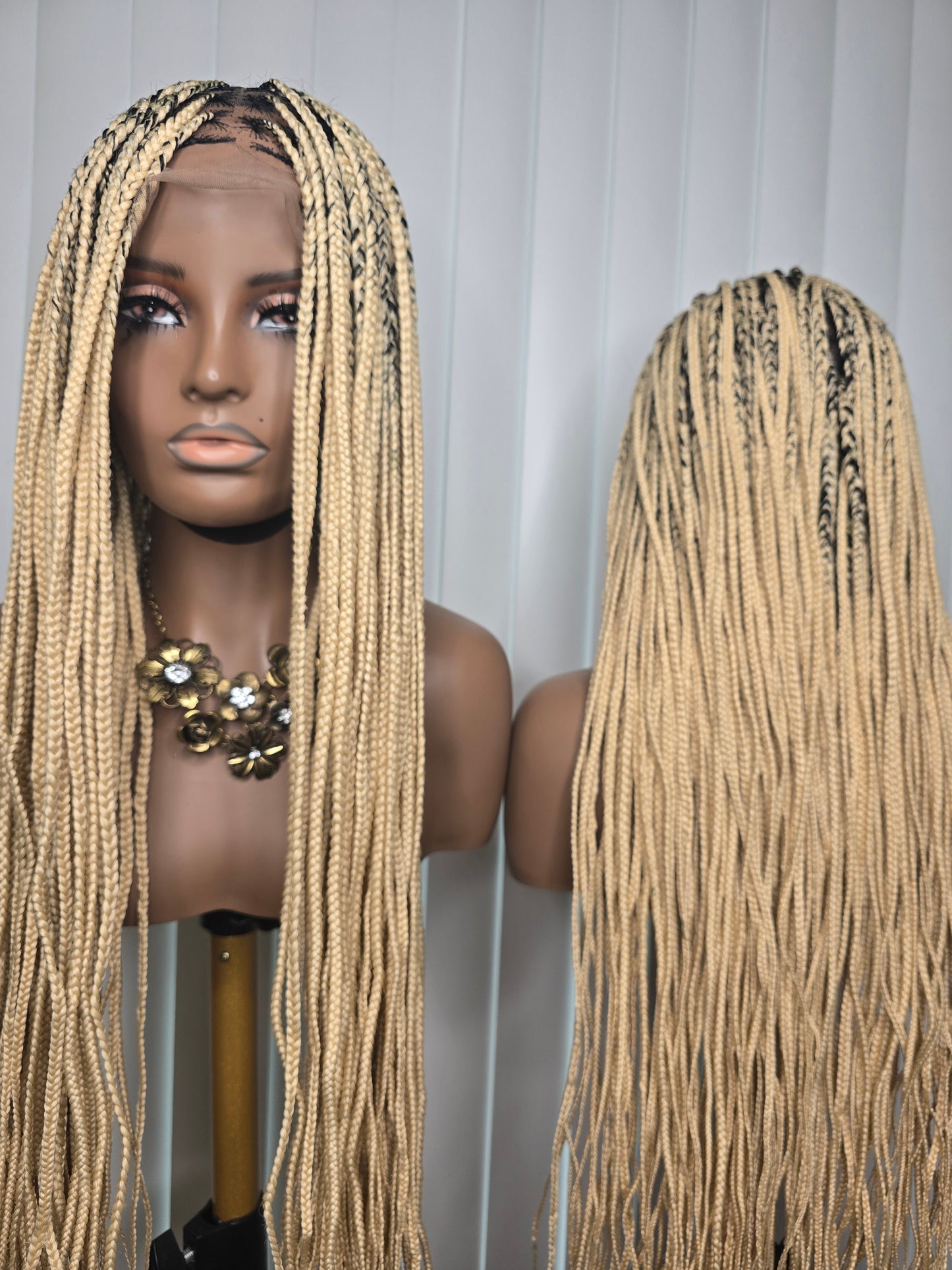 Fullace 30inches Blonde Knotless synthetic braided Wig for Classic Ladies High-Quality