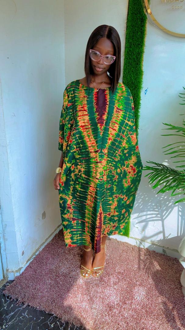 Simple Green Ankara Styles for the Classy Lady