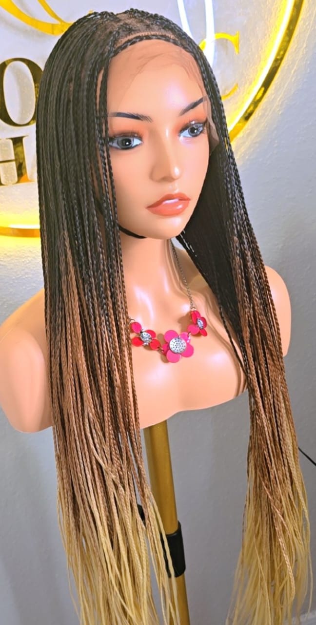 Elegant Brown and Cream Knotless Bone straight Synthetic Braided Wig for classic ladies. Lightweight, stylish, comfortable, and easy to wear. Perfect for work, church, outings, and special occasions. Look classy without salon stress.