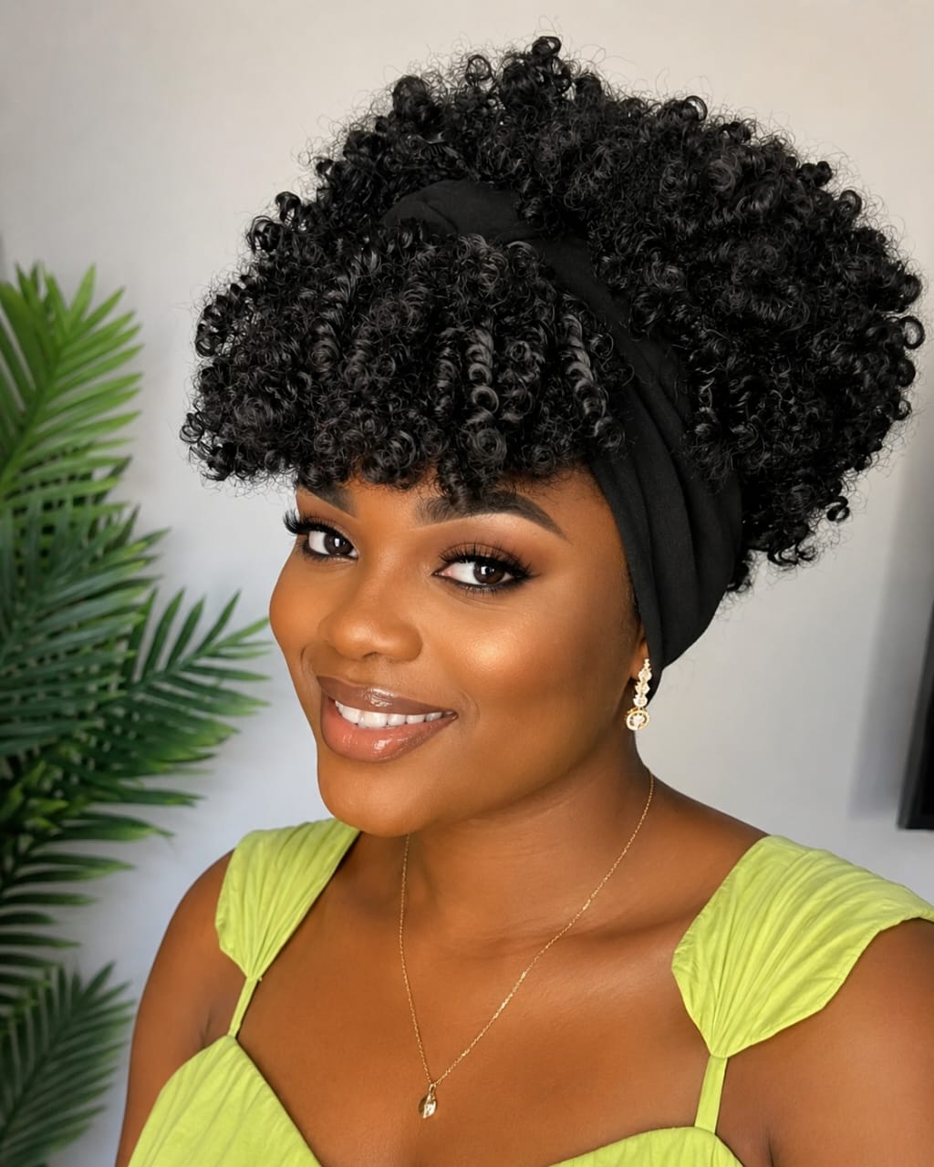 Women's 6-Inch Short Kinky Coil Headband Wig, Natural Black Synthetic Wig with Adjustable Band, Soft Fluffy Curly Hair