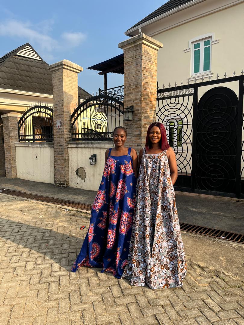 Elegant African Print Maxi Dress for Women – Sleeveless Flowy Ankara-Inspired Long Dress with Pockets