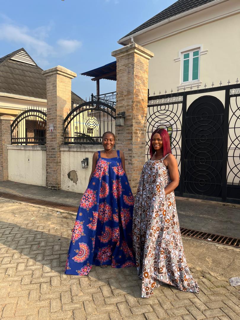 Elegant African Print Maxi Dress for Women – Sleeveless Flowy Ankara-Inspired Long Dress with Pockets